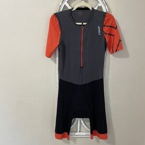 2XU Core Sleeved Breathable Trisuit Black Size XLARGE womens